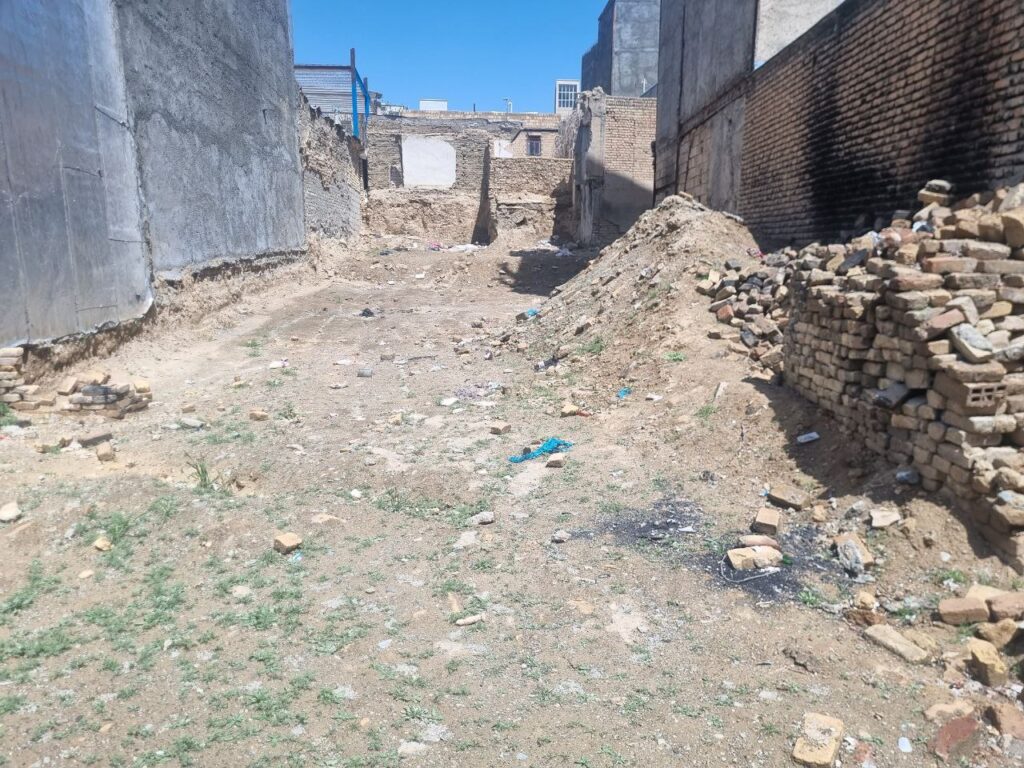 فروش زمین  200 متری الیگودرز  – کد 7175